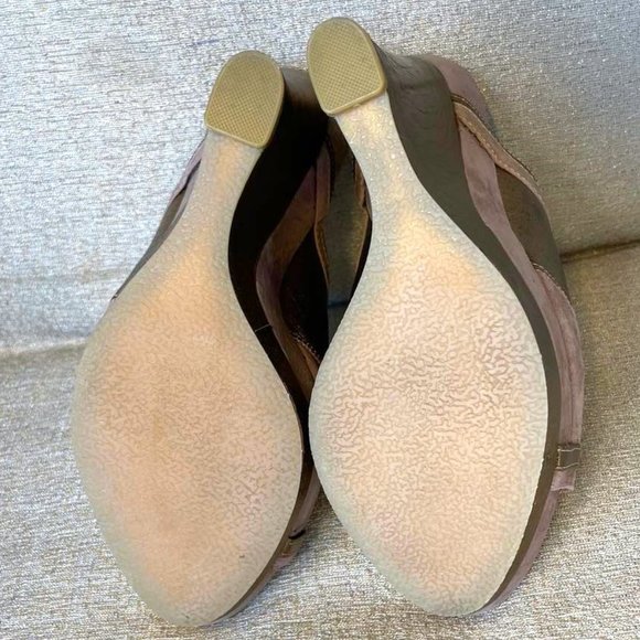 VERY VOLATILE Metallic Wedge 8.0M - Picture 7 of 11